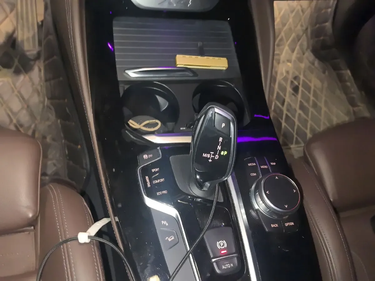 2019 BMW X4 2.0T 184HP L4 8AT,autocango,china used car exporter,china ev exporter,chinese used car exporter,chinese used ev exporter