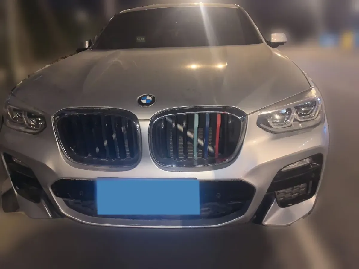 2019 BMW X4 2.0T 184HP L4 8AT,autocango,china used car exporter,china ev exporter,chinese used car exporter,chinese used ev exporter
