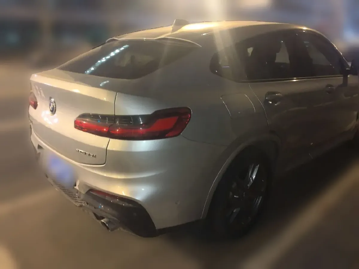 2019 BMW X4 2.0T 184HP L4 8AT,autocango,china used car exporter,china ev exporter,chinese used car exporter,chinese used ev exporter
