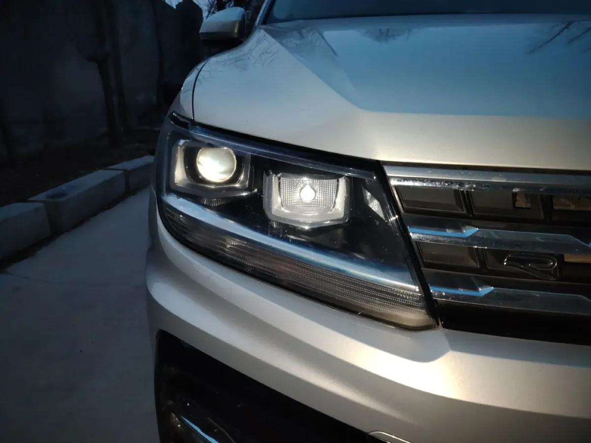 2021 Ford New Era Transit 2.2T 140HP L4 6AMT,autocango,china used car exporter,china ev exporter,chinese used car exporter,chinese used ev exporter