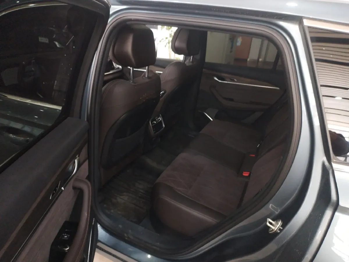 2026 Geely Monjaro 2.0T 272HP L4 8AT,autocango,china used car exporter,china ev exporter,chinese used car exporter,chinese used ev exporter