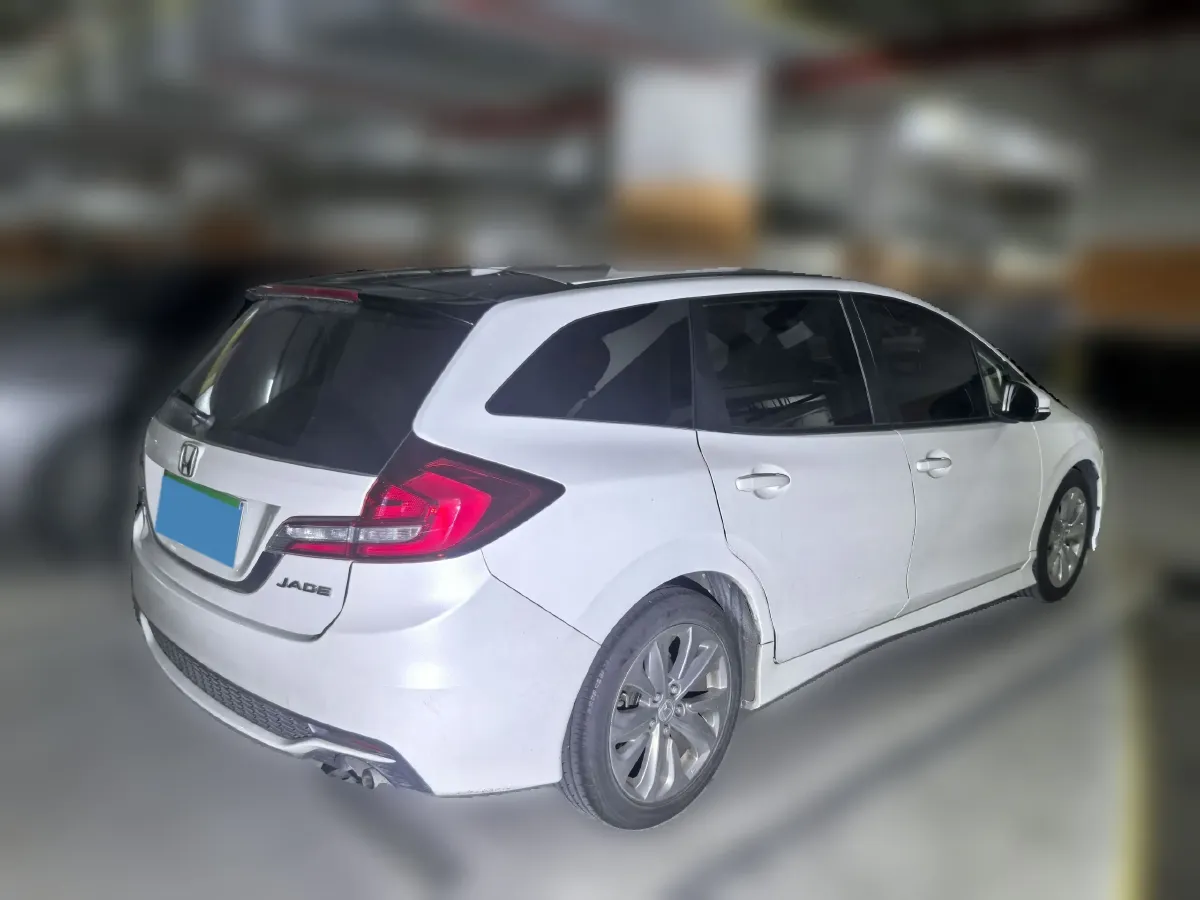 2017 Honda Jade 1.8L 141HP L4 5AT,autocango,china used car exporter,china ev exporter,chinese used car exporter,chinese used ev exporter