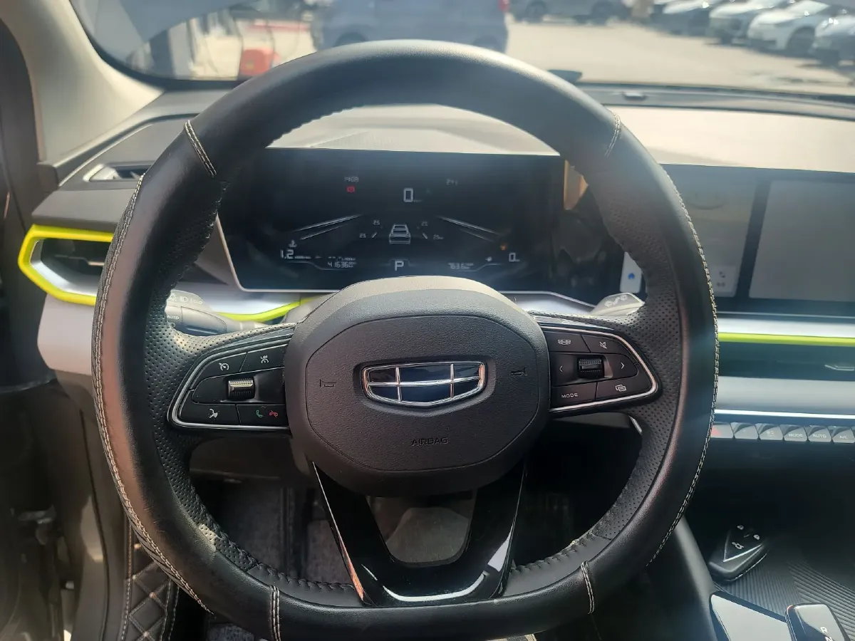 2023 Geely Coolray 1.5T 181HP L4 7DCT,autocango,china used car exporter,china ev exporter,chinese used car exporter,chinese used ev exporter