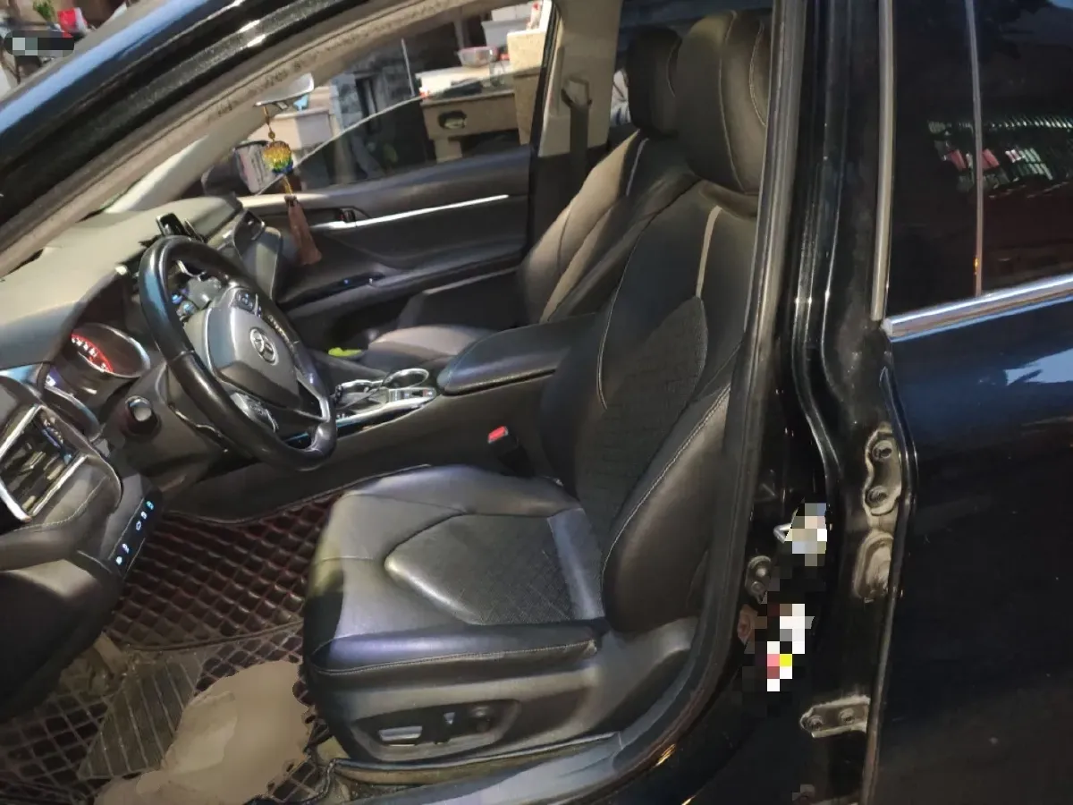 2018 Toyota Camry 2.5L 209HP L4 8AT,autocango,china used car exporter,china ev exporter,chinese used car exporter,chinese used ev exporter