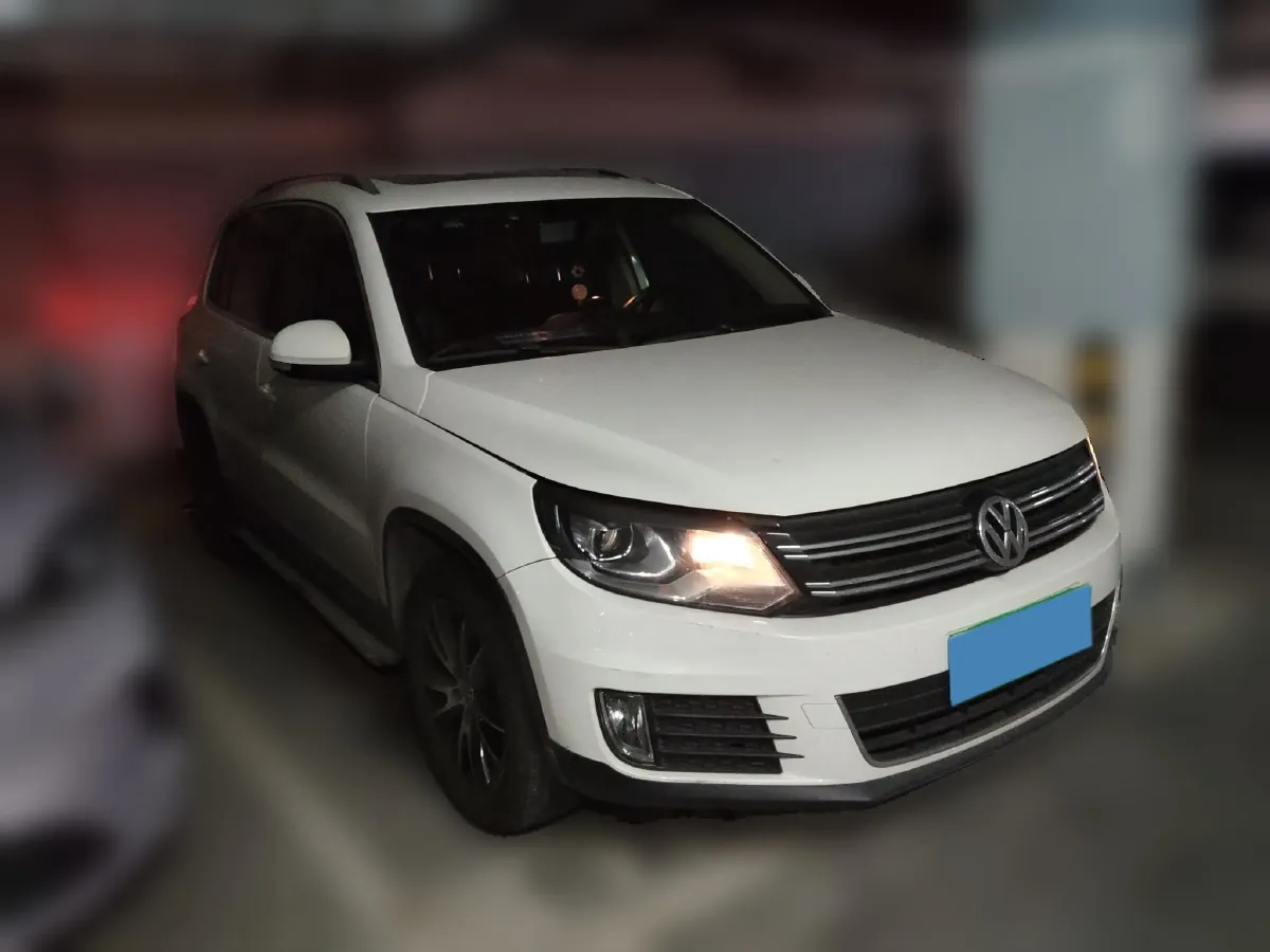 2013 Volkswagen Tiguan 1.8T 160HP L4 6AT,autocango,china used car exporter,china ev exporter,chinese used car exporter,chinese used ev exporter