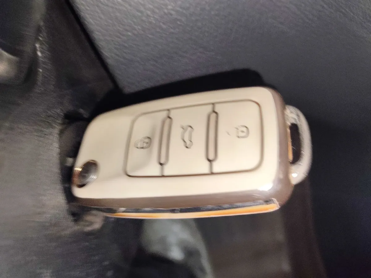 2013 Volkswagen Tiguan 1.8T 160HP L4 6AT,autocango,china used car exporter,china ev exporter,chinese used car exporter,chinese used ev exporter