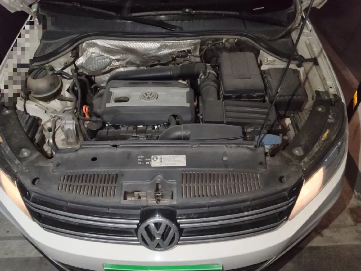 2013 Volkswagen Tiguan 1.8T 160HP L4 6AT,autocango,china used car exporter,china ev exporter,chinese used car exporter,chinese used ev exporter