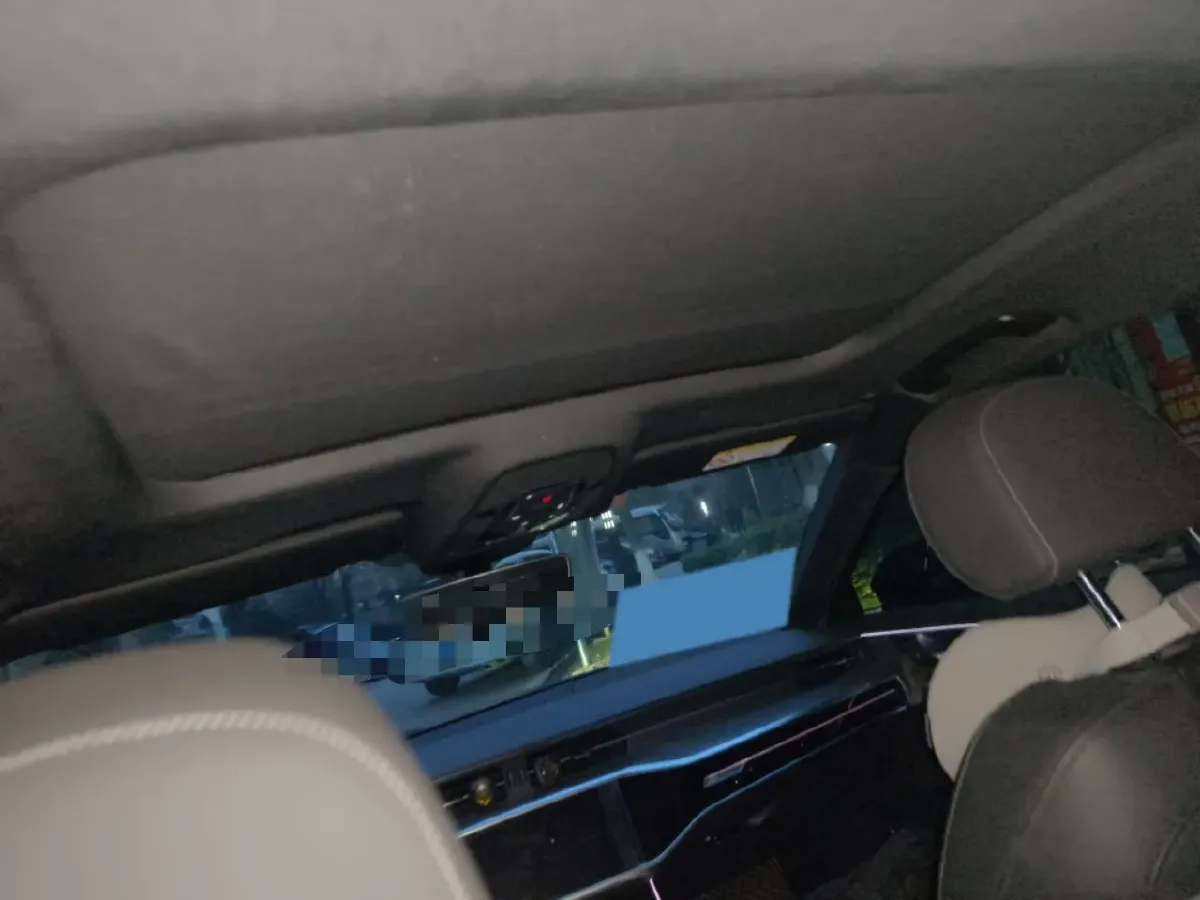 2021 Audi A6L 2.0T 190HP L4 7DCT,autocango,china used car exporter,china ev exporter,chinese used car exporter,chinese used ev exporter