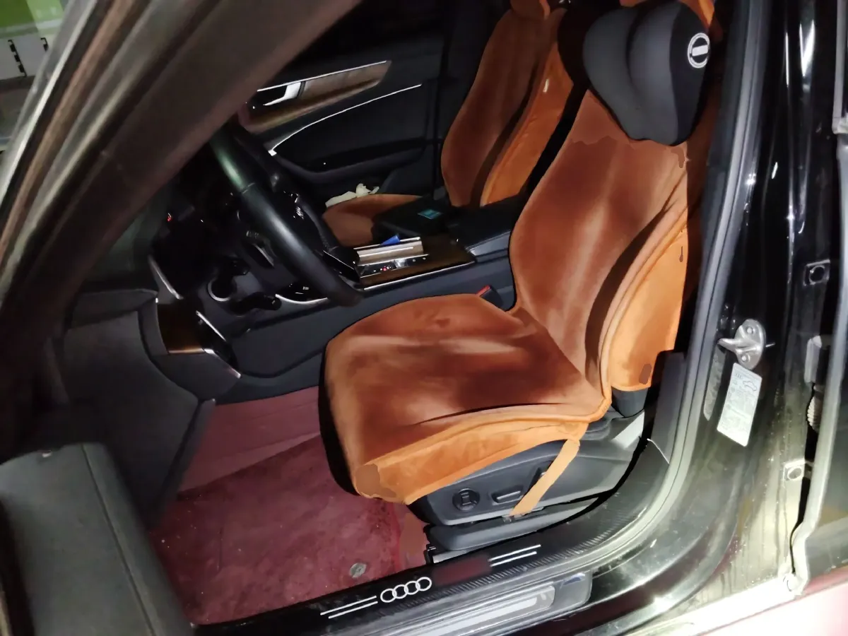 2019 Audi A6L 2.0T 224HP L4 7DCT,autocango,china used car exporter,china ev exporter,chinese used car exporter,chinese used ev exporter