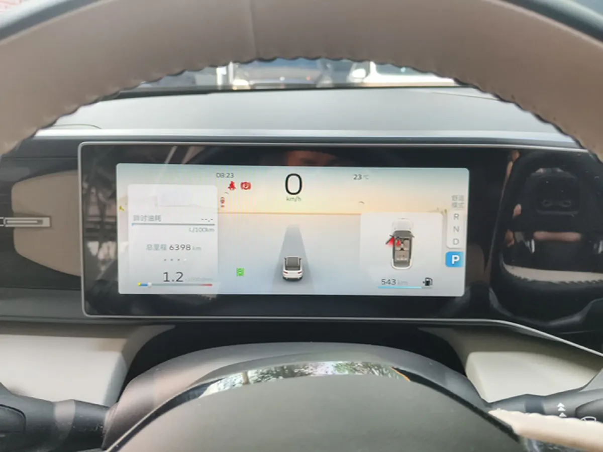 2025 Geely ICON 1.5T 181HP L4 7DCT,autocango,china used car exporter,china ev exporter,chinese used car exporter,chinese used ev exporter