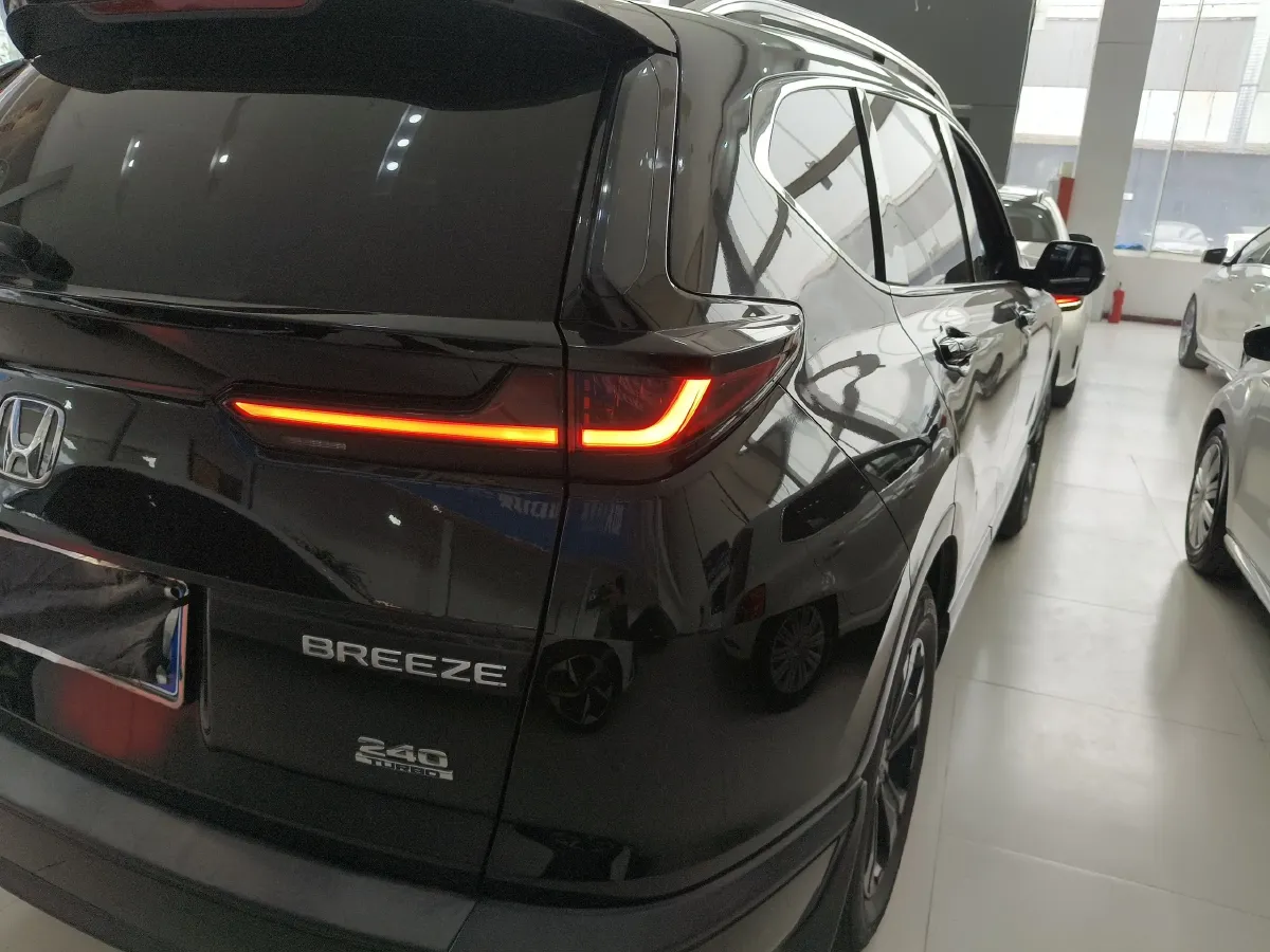 2021 Honda Breeze 1.5T 193HP L4 CVT,autocango,china used car exporter,china ev exporter,chinese used car exporter,chinese used ev exporter