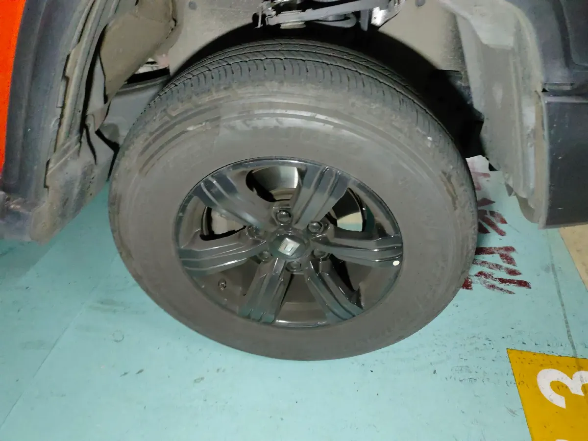 2024 Tank 300 2.0T 227HP L4 8AT,autocango,china used car exporter,china ev exporter,chinese used car exporter,chinese used ev exporter