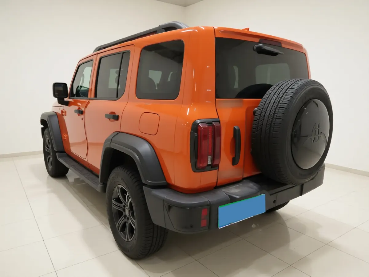 2024 Tank 300 2.0T 227HP L4 8AT,autocango,china used car exporter,china ev exporter,chinese used car exporter,chinese used ev exporter