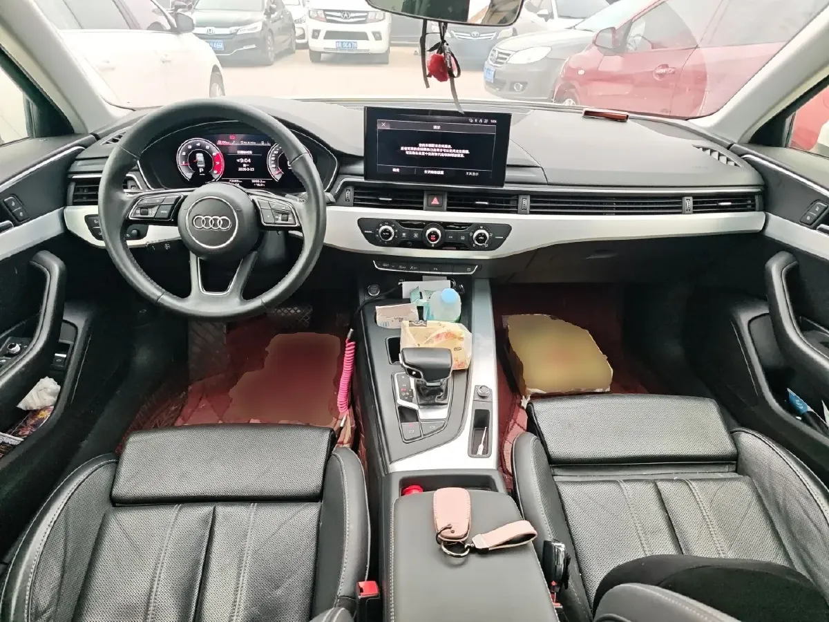 2020 Audi A4L 2.0T 190HP L4 7DCT,autocango,china used car exporter,china ev exporter,chinese used car exporter,chinese used ev exporter
