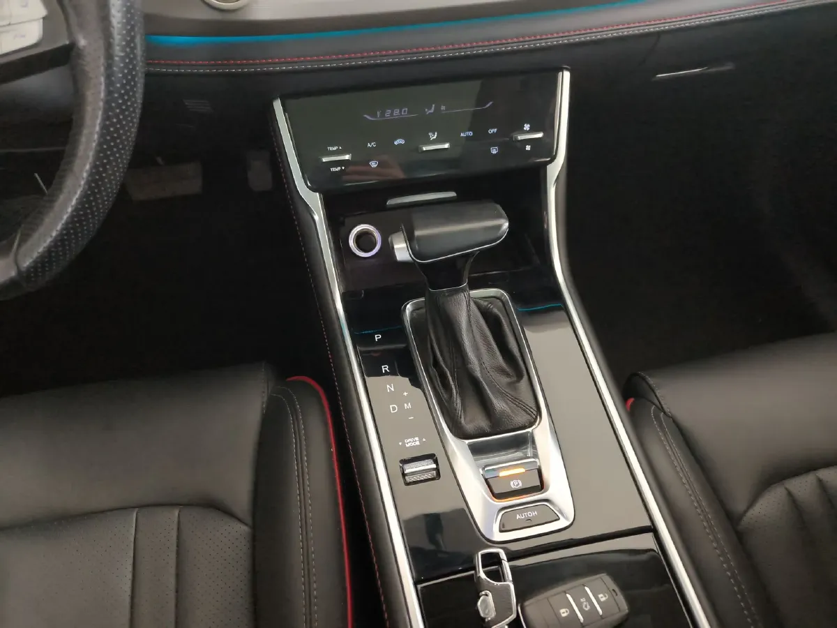 2018 ChangAn CS75 1.5T 178HP L4 6AT,autocango,china used car exporter,china ev exporter,chinese used car exporter,chinese used ev exporter