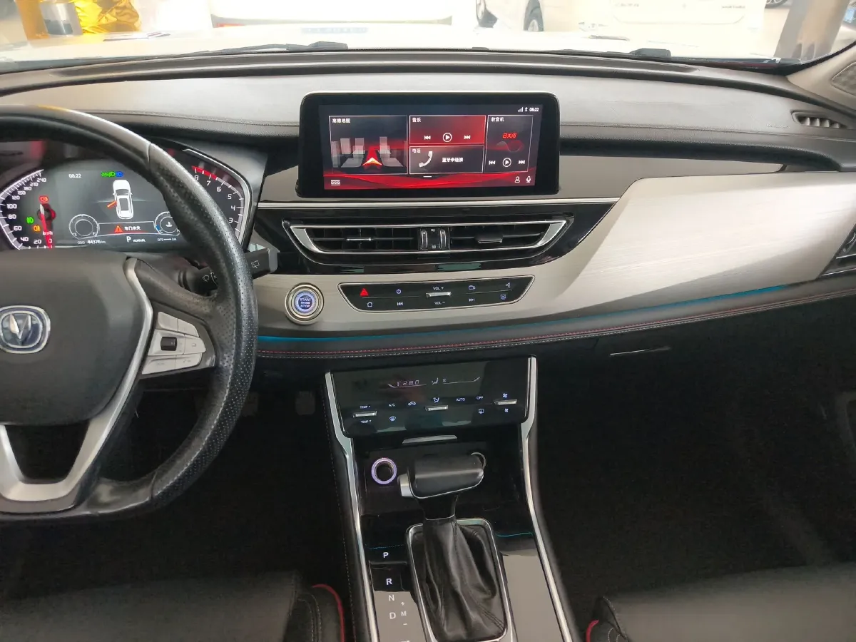 2018 ChangAn CS75 1.5T 178HP L4 6AT,autocango,china used car exporter,china ev exporter,chinese used car exporter,chinese used ev exporter