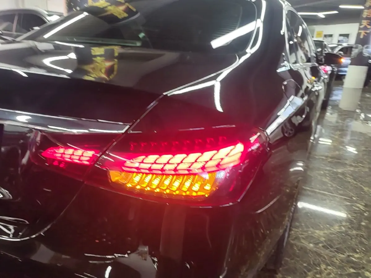 2022 Mercedes-Benz E Class 2.0T 258HP L4 9AT,autocango,china used car exporter,china ev exporter,chinese used car exporter,chinese used ev exporter