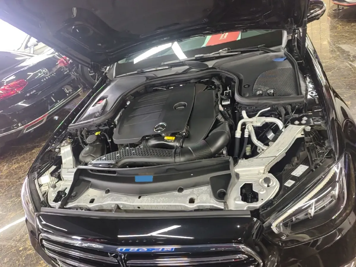 2022 Mercedes-Benz E Class 2.0T 258HP L4 9AT,autocango,china used car exporter,china ev exporter,chinese used car exporter,chinese used ev exporter