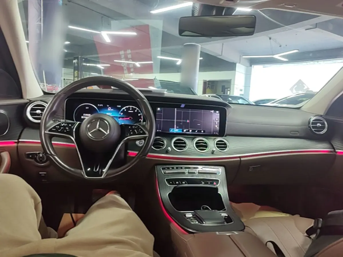 2022 Mercedes-Benz E Class 2.0T 258HP L4 9AT,autocango,china used car exporter,china ev exporter,chinese used car exporter,chinese used ev exporter