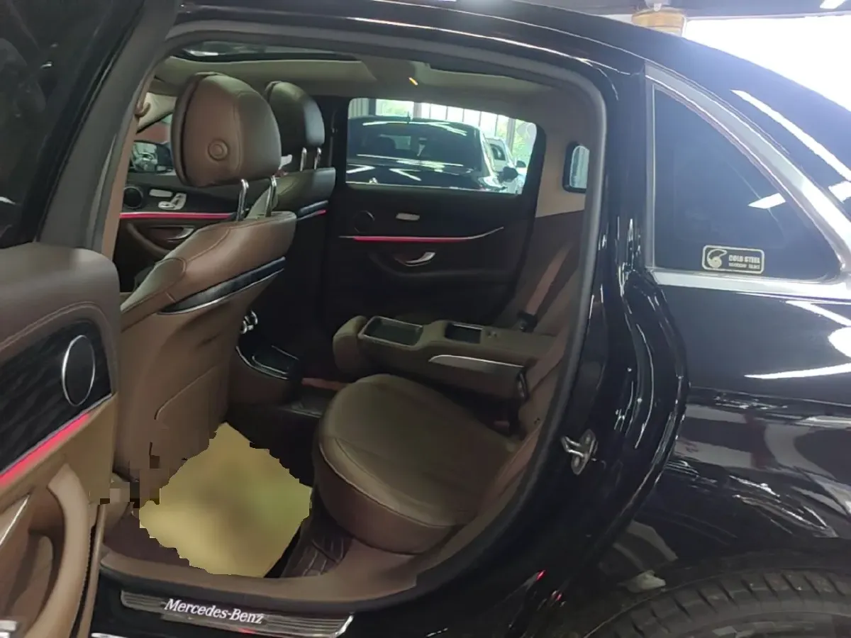 2022 Mercedes-Benz E Class 2.0T 258HP L4 9AT,autocango,china used car exporter,china ev exporter,chinese used car exporter,chinese used ev exporter