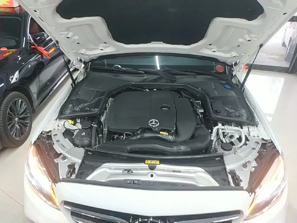 2020 Mercedes-Benz C Class 1.5T 184HP L4 9AT,autocango,china used car exporter,china ev exporter,chinese used car exporter,chinese used ev exporter