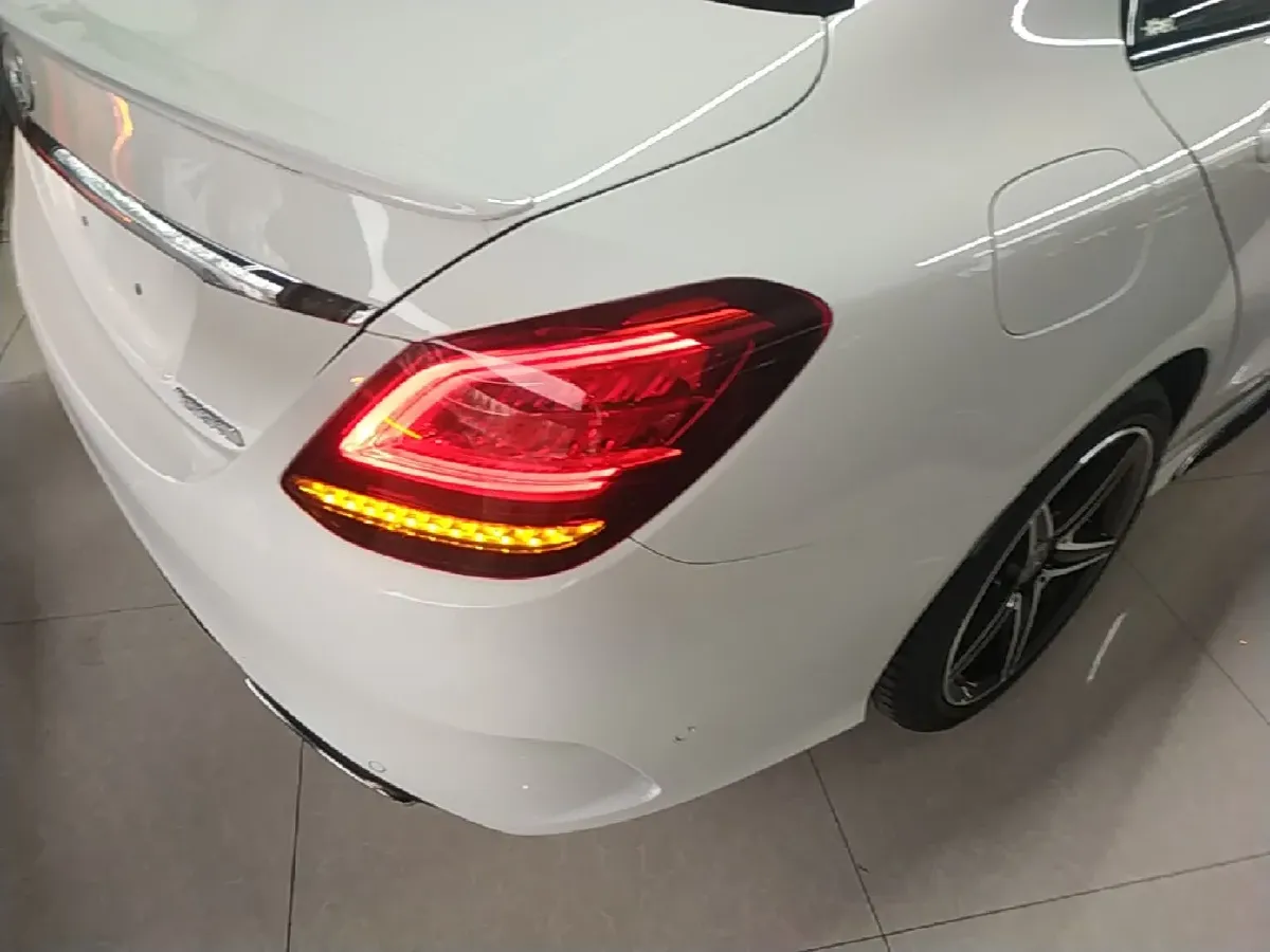 2020 Mercedes-Benz C Class 1.5T 184HP L4 9AT,autocango,china used car exporter,china ev exporter,chinese used car exporter,chinese used ev exporter