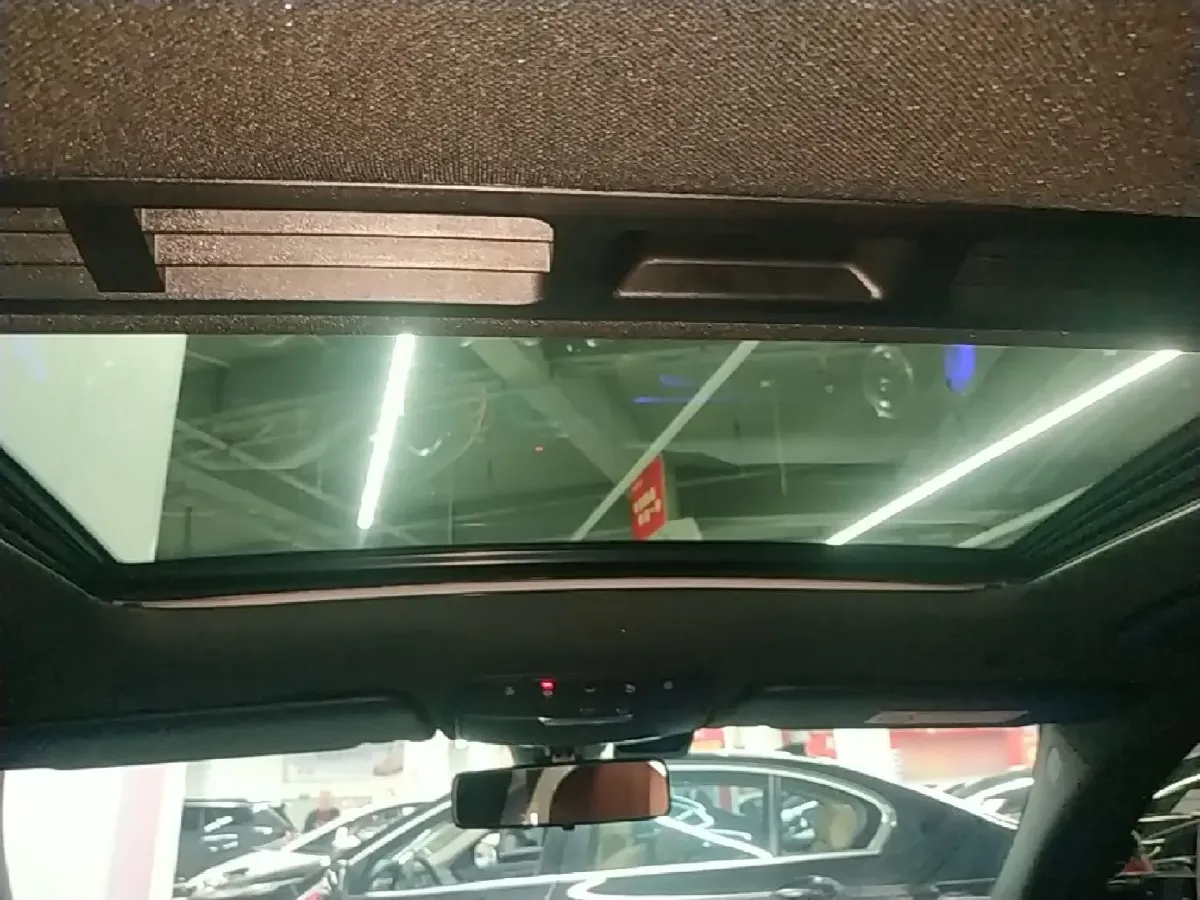 2020 Mercedes-Benz C Class 1.5T 184HP L4 9AT,autocango,china used car exporter,china ev exporter,chinese used car exporter,chinese used ev exporter