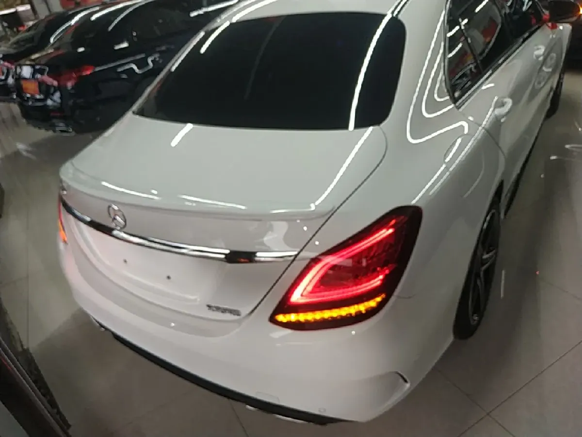 2020 Mercedes-Benz C Class 1.5T 184HP L4 9AT,autocango,china used car exporter,china ev exporter,chinese used car exporter,chinese used ev exporter