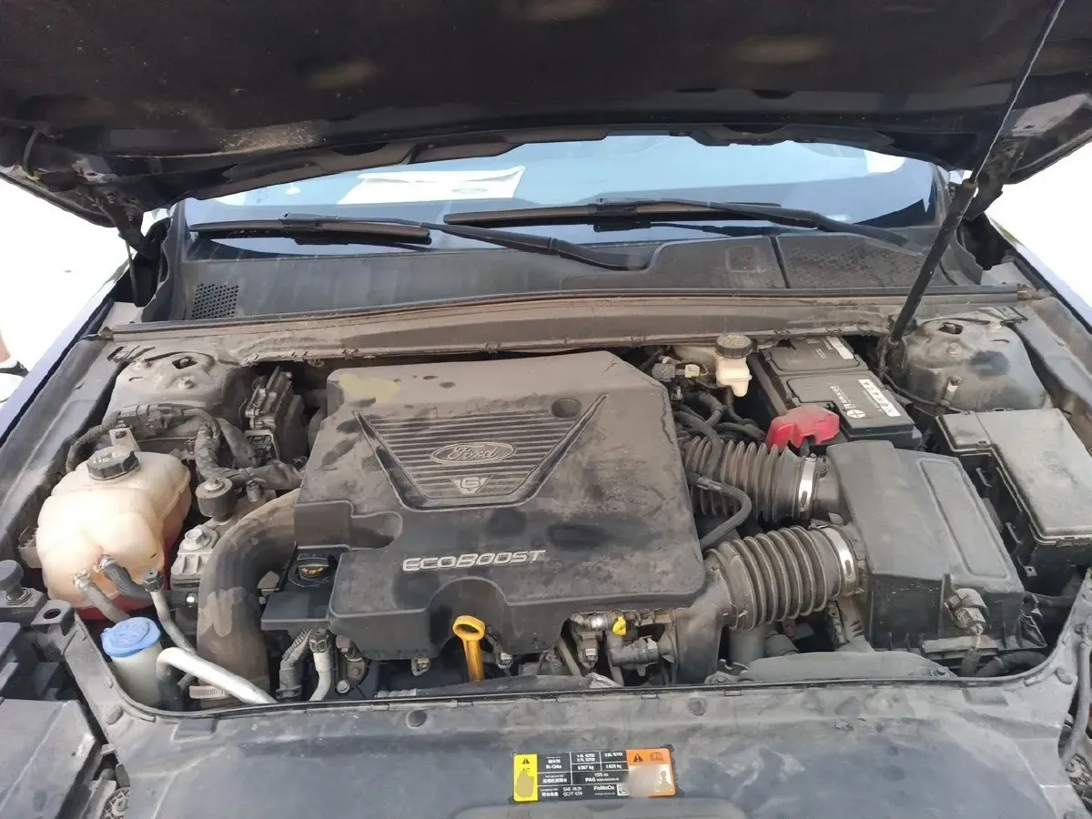 2015 Ford Taurus 2.7T 329HP V6 6AT,autocango,china used car exporter,china ev exporter,chinese used car exporter,chinese used ev exporter