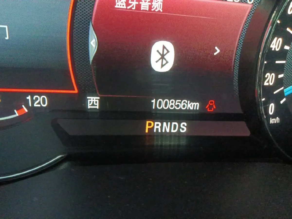 2015 Ford Taurus 2.7T 329HP V6 6AT,autocango,china used car exporter,china ev exporter,chinese used car exporter,chinese used ev exporter