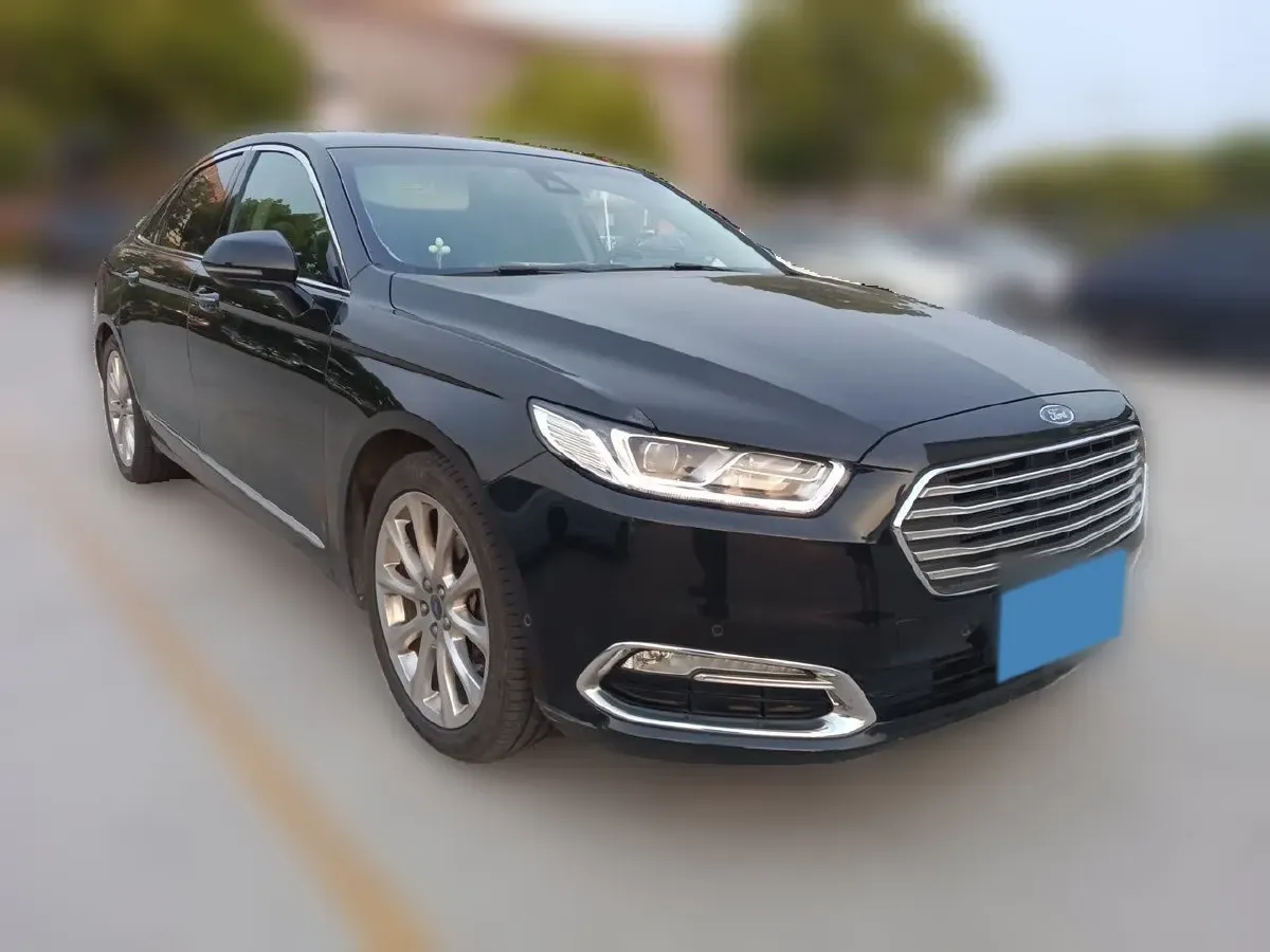 2015 Ford Taurus 2.7T 329HP V6 6AT,autocango,china used car exporter,china ev exporter,chinese used car exporter,chinese used ev exporter
