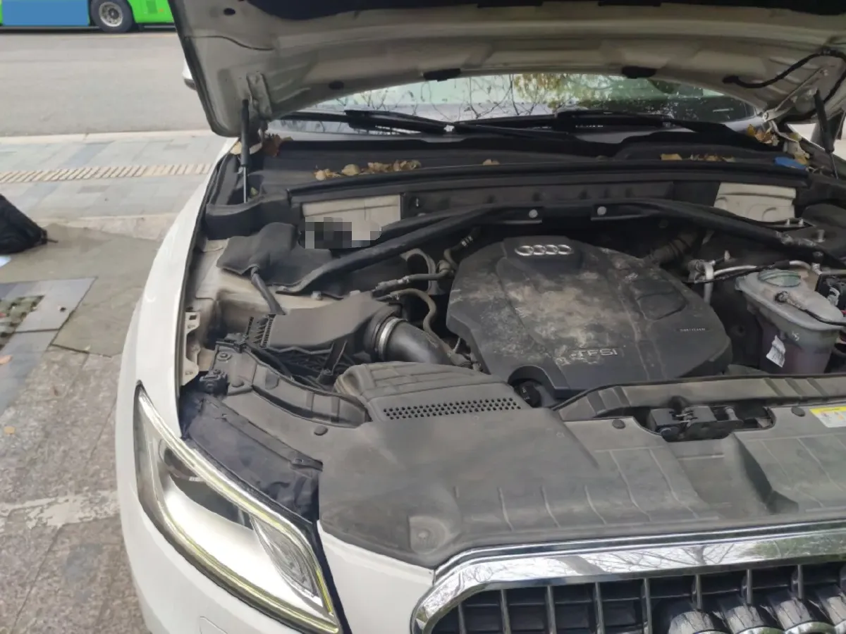 2016 Audi Q5 2.0T 224HP L4 8AT,autocango,china used car exporter,china ev exporter,chinese used car exporter,chinese used ev exporter