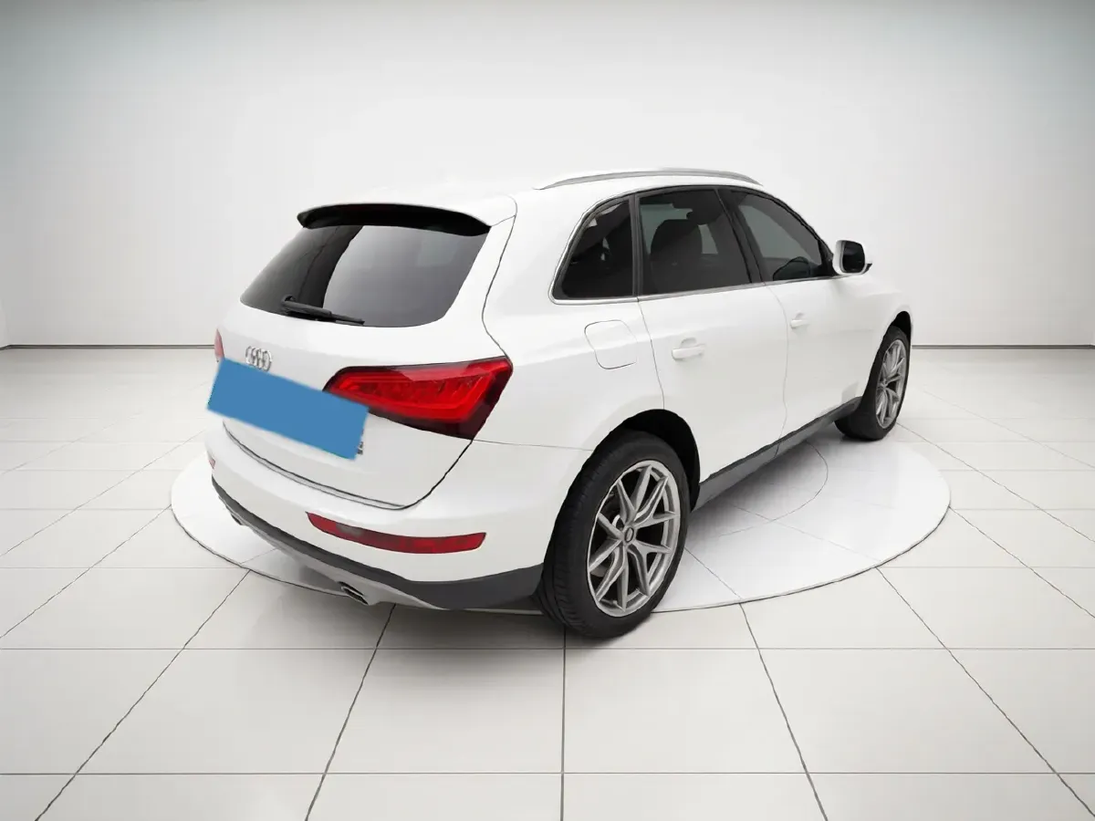 2016 Audi Q5 2.0T 224HP L4 8AT,autocango,china used car exporter,china ev exporter,chinese used car exporter,chinese used ev exporter