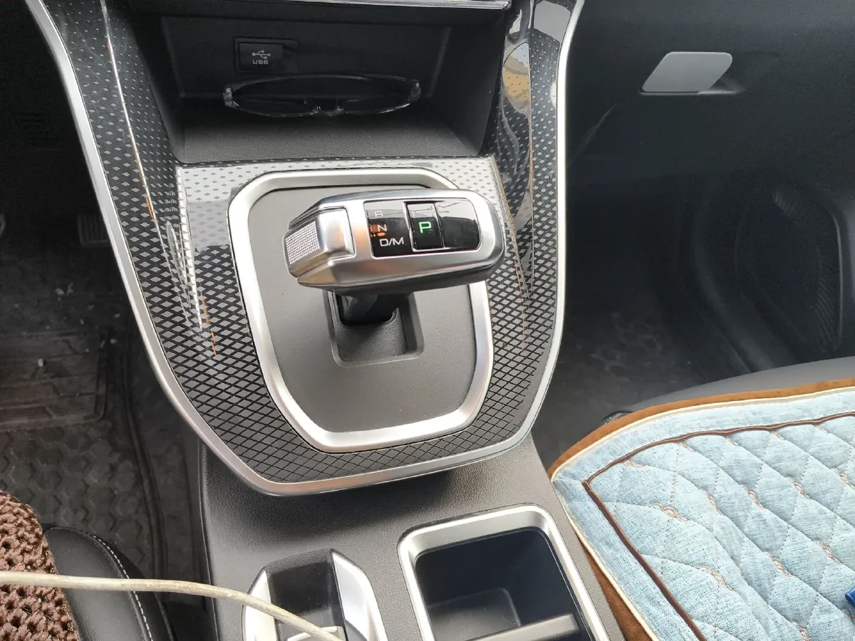 2021 Haval Jolion 1.5T 150HP L4 7DCT,autocango,china used car exporter,china ev exporter,chinese used car exporter,chinese used ev exporter