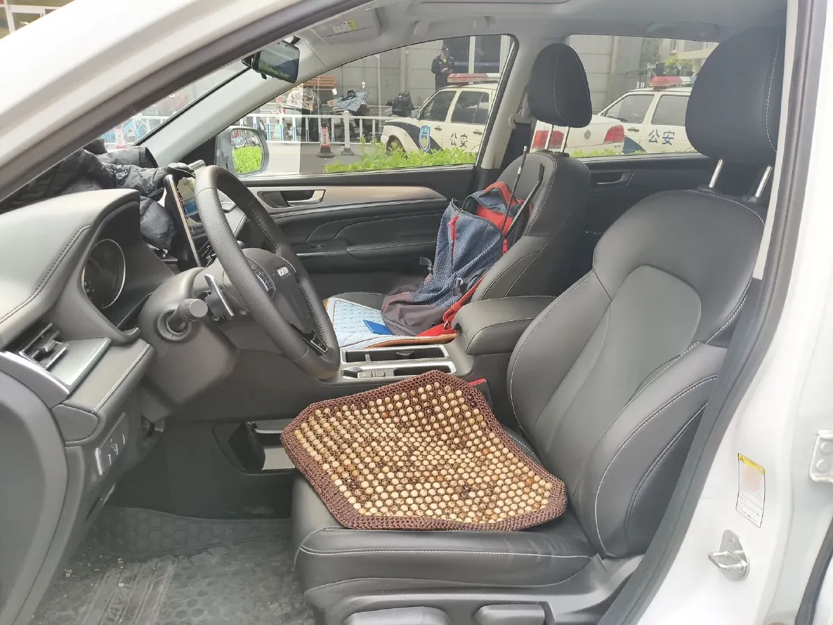 2021 Haval Jolion 1.5T 150HP L4 7DCT,autocango,china used car exporter,china ev exporter,chinese used car exporter,chinese used ev exporter