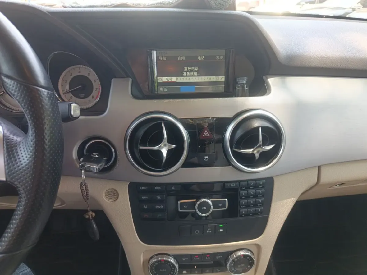 2015 Mercedes-Benz GLK Class 2.0T 211HP L4 7AT,autocango,china used car exporter,china ev exporter,chinese used car exporter,chinese used ev exporter
