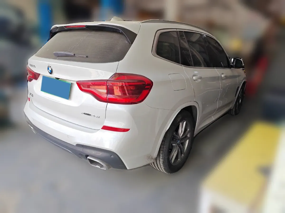 2021 BMW X3 2.0T 184HP L4 8AT,autocango,china used car exporter,china ev exporter,chinese used car exporter,chinese used ev exporter