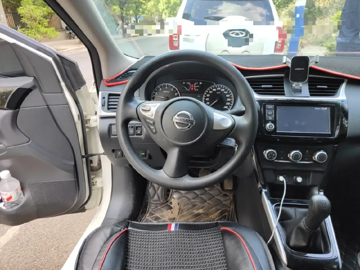2019 Nissan Sylphy 1.6L 126HP L4 5MT,autocango,china used car exporter,china ev exporter,chinese used car exporter,chinese used ev exporter