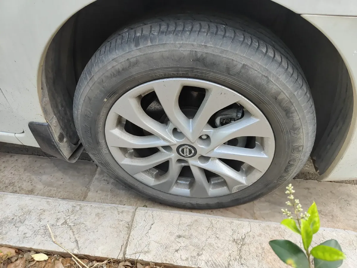 2019 Nissan Sylphy 1.6L 126HP L4 5MT,autocango,china used car exporter,china ev exporter,chinese used car exporter,chinese used ev exporter