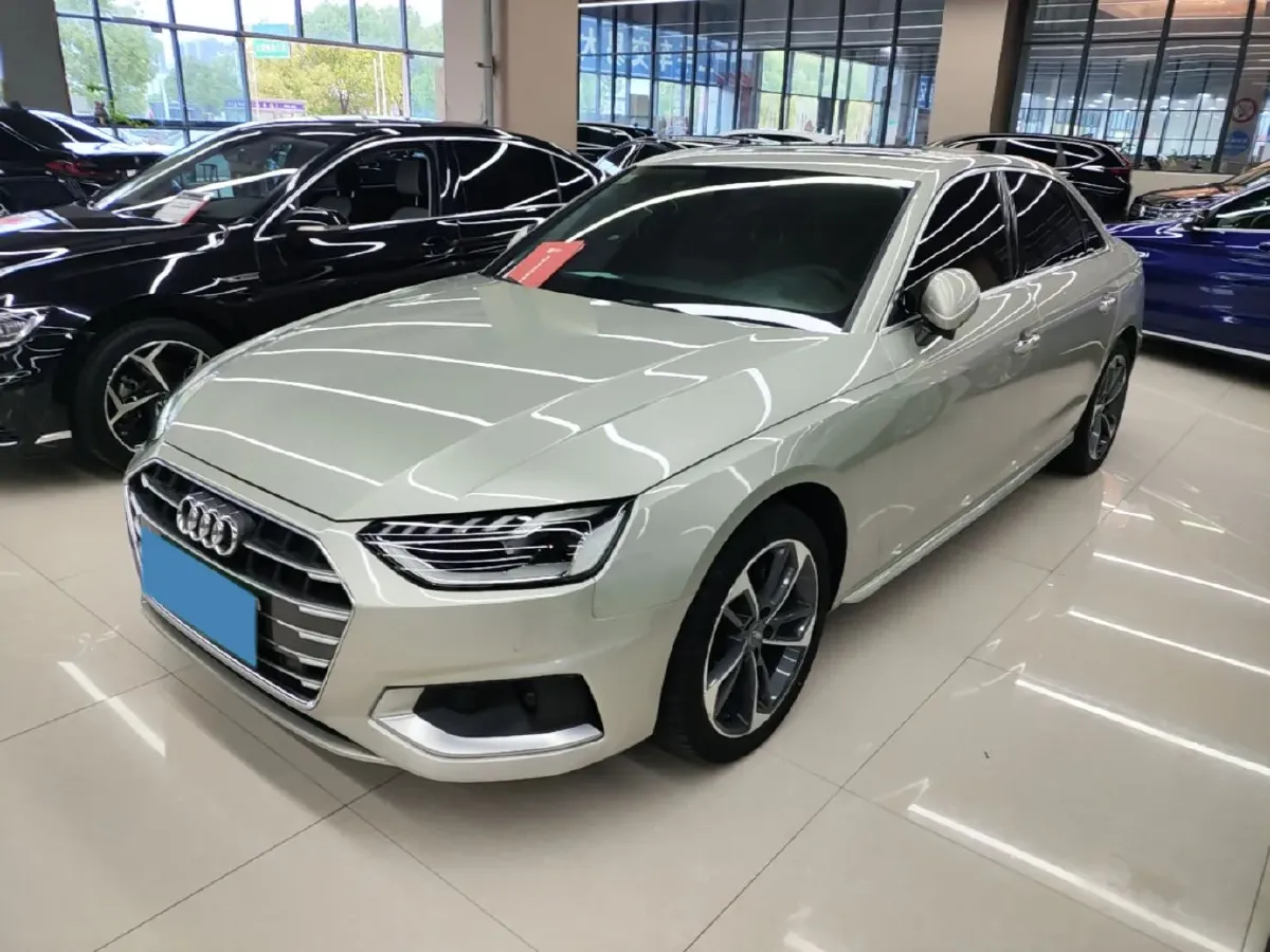 2020 Audi A4L 2.0T 190HP L4 7DCT,autocango,china used car exporter,china ev exporter,chinese used car exporter,chinese used ev exporter