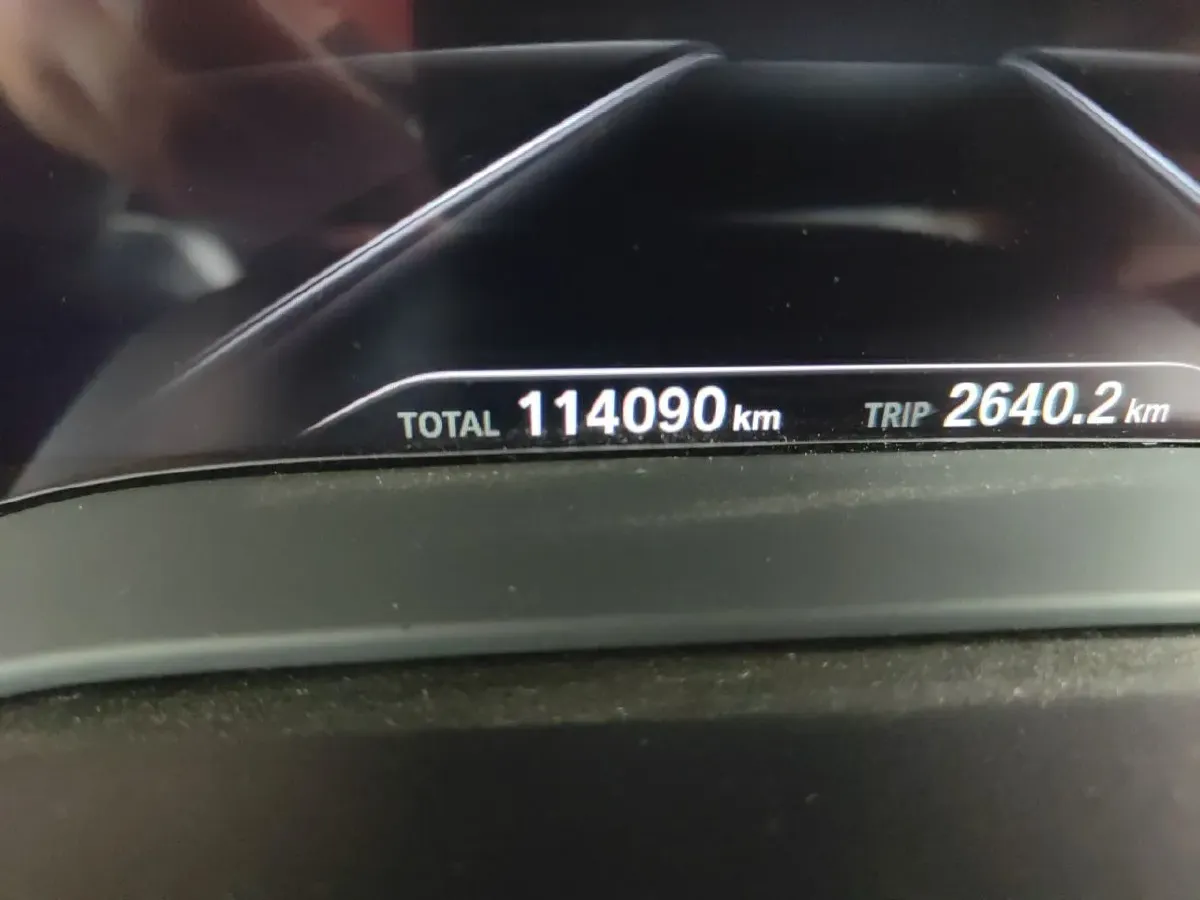 2019 BMW 5 Series 2.0T 184HP L4 8AT PHEV 13KWH,autocango,china used car exporter,china ev exporter,chinese used car exporter,chinese used ev exporter