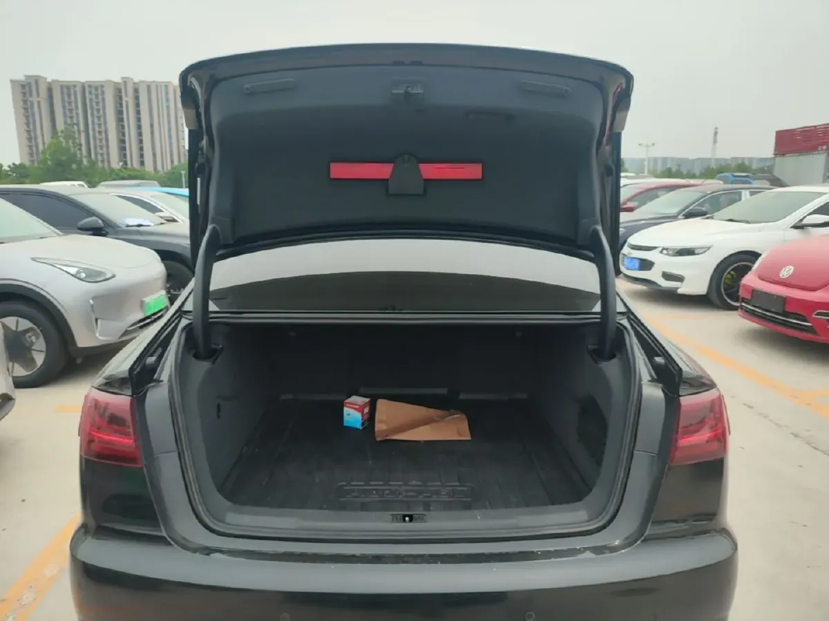 2018 Audi A6L 1.8T 190HP L4 7DCT,autocango,china used car exporter,china ev exporter,chinese used car exporter,chinese used ev exporter