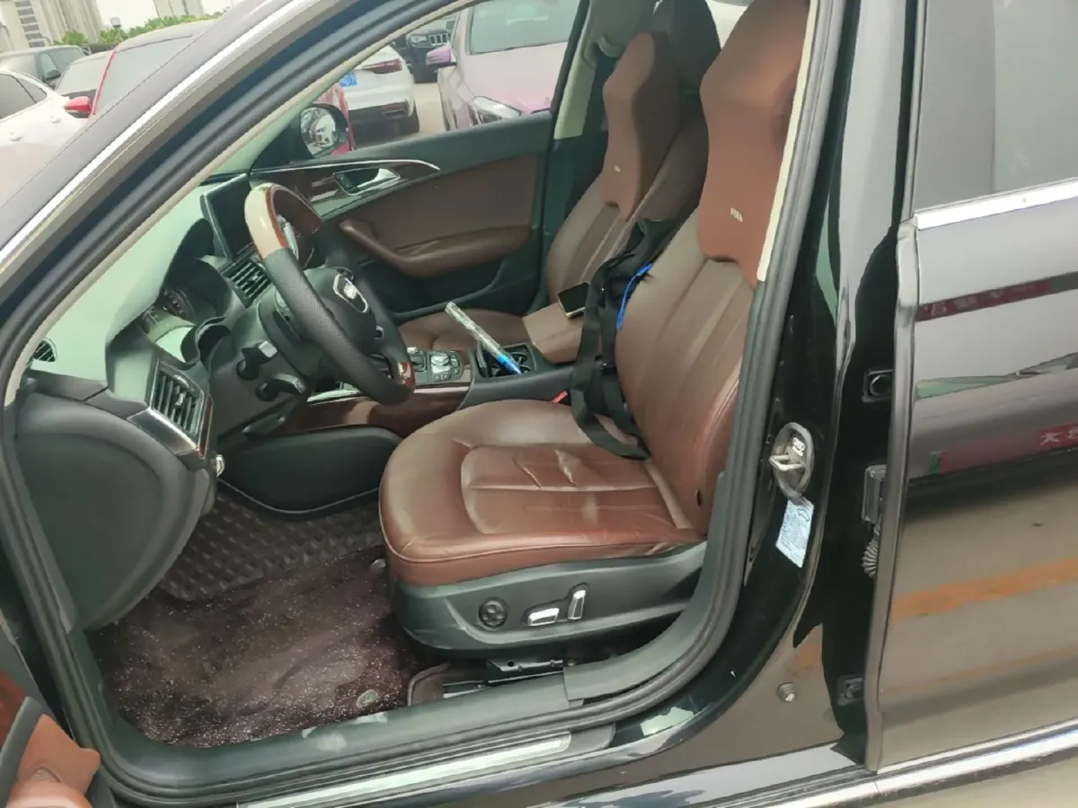 2018 Audi A6L 1.8T 190HP L4 7DCT,autocango,china used car exporter,china ev exporter,chinese used car exporter,chinese used ev exporter