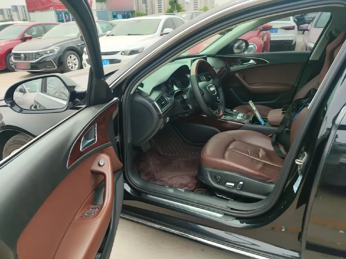 2018 Audi A6L 1.8T 190HP L4 7DCT,autocango,china used car exporter,china ev exporter,chinese used car exporter,chinese used ev exporter