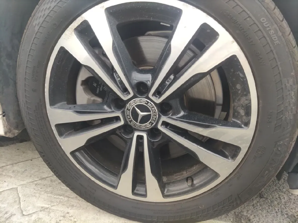 2019 Mercedes-Benz C Class 1.5T 184HP L4 9AT,autocango,china used car exporter,china ev exporter,chinese used car exporter,chinese used ev exporter