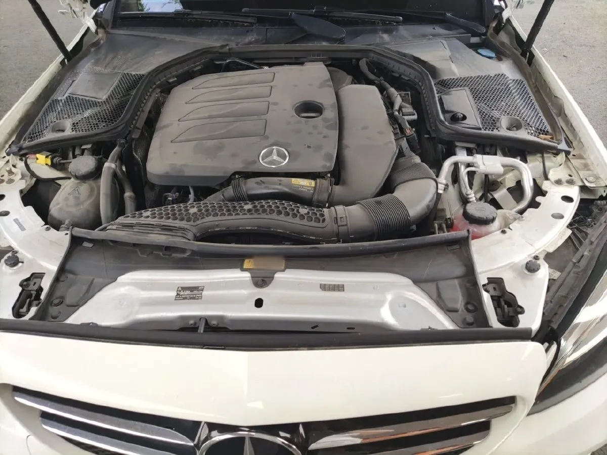 2019 Mercedes-Benz C Class 1.5T 184HP L4 9AT,autocango,china used car exporter,china ev exporter,chinese used car exporter,chinese used ev exporter