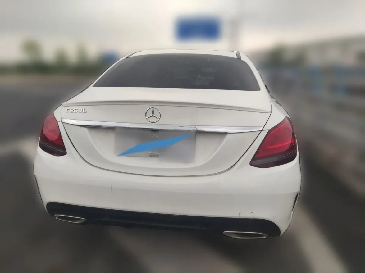 2019 Mercedes-Benz C Class 1.5T 184HP L4 9AT,autocango,china used car exporter,china ev exporter,chinese used car exporter,chinese used ev exporter