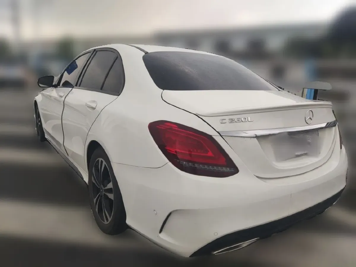 2019 Mercedes-Benz C Class 1.5T 184HP L4 9AT,autocango,china used car exporter,china ev exporter,chinese used car exporter,chinese used ev exporter
