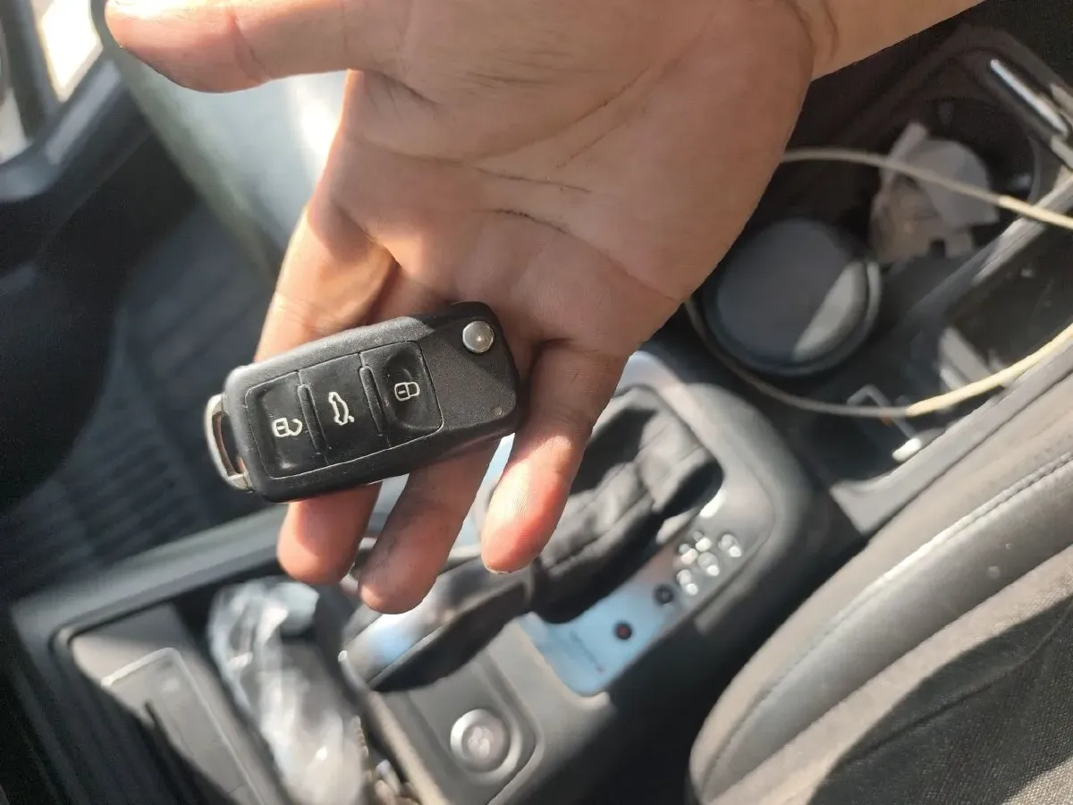 2015 Volkswagen Tiguan 1.8T 160HP L4 6AT,autocango,china used car exporter,china ev exporter,chinese used car exporter,chinese used ev exporter