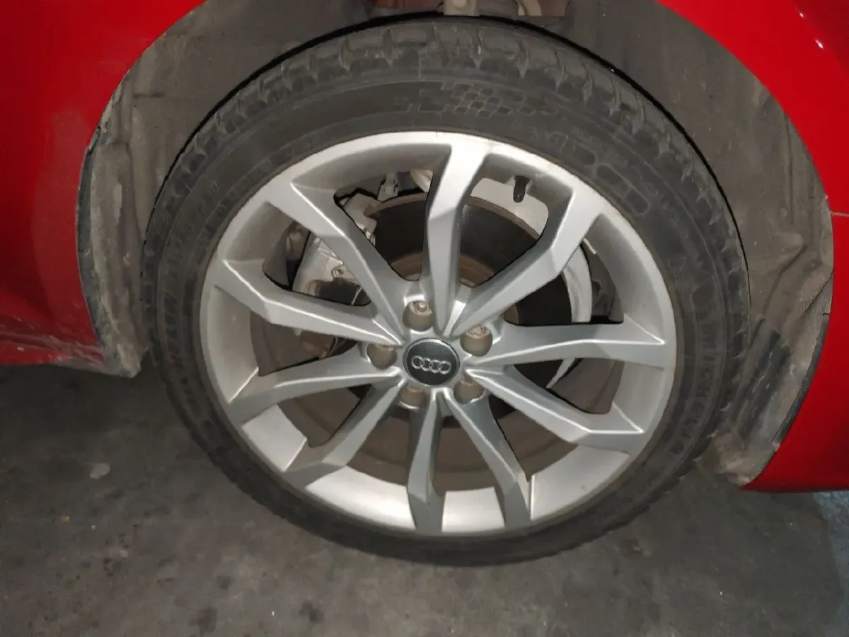 2019 Audi A4L 2.0T 190HP L4 7DCT,autocango,china used car exporter,china ev exporter,chinese used car exporter,chinese used ev exporter